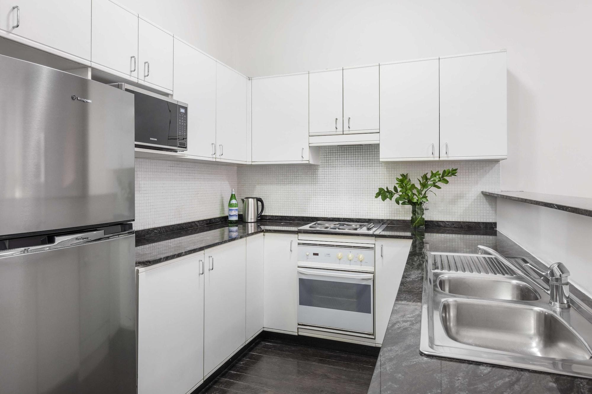 Oaks Sydney Goldsbrough Suites Exterior foto